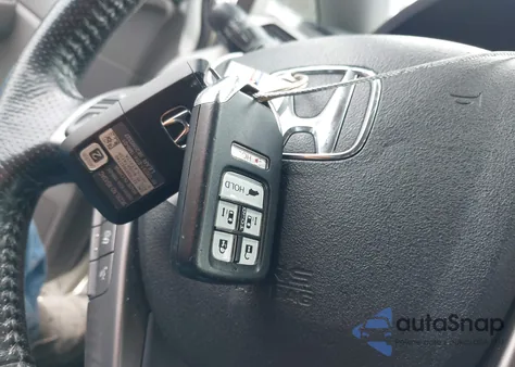 2015 Honda Odyssey Touring/Touring Elite from USA, damaged, VIN 5FNRL5H92FB007976